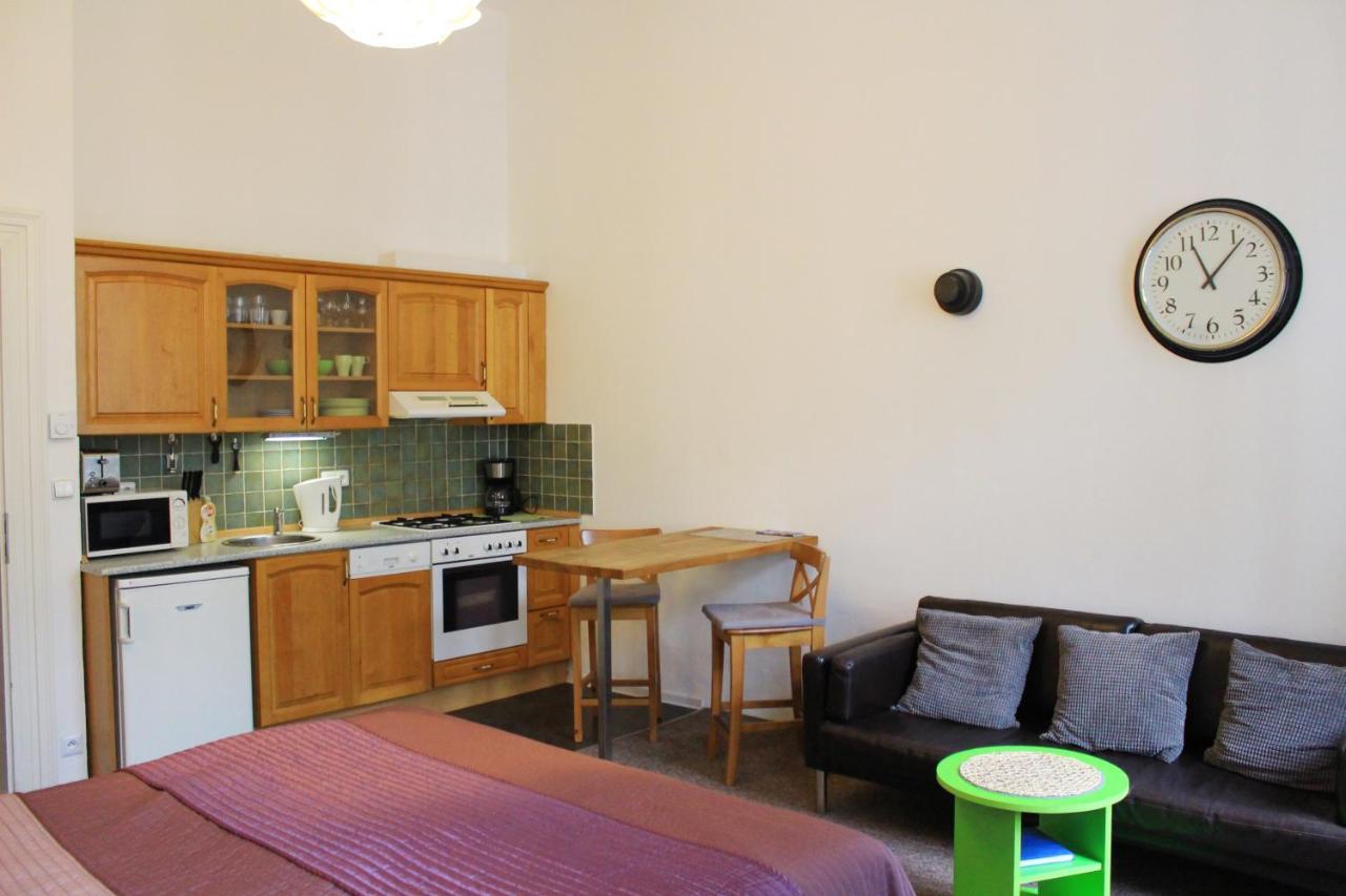 Beautiful Apartments In The City Center Praga Esterno foto