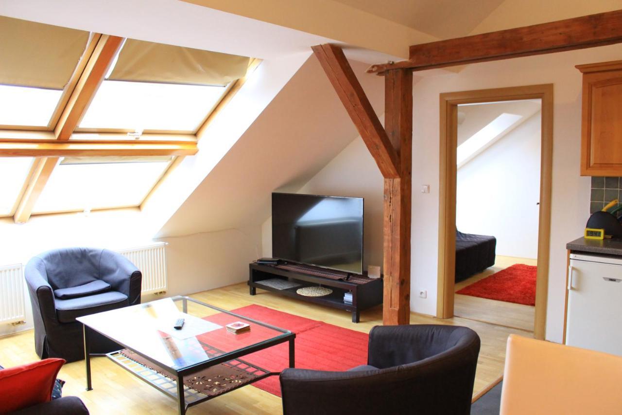 Beautiful Apartments In The City Center Praga Esterno foto